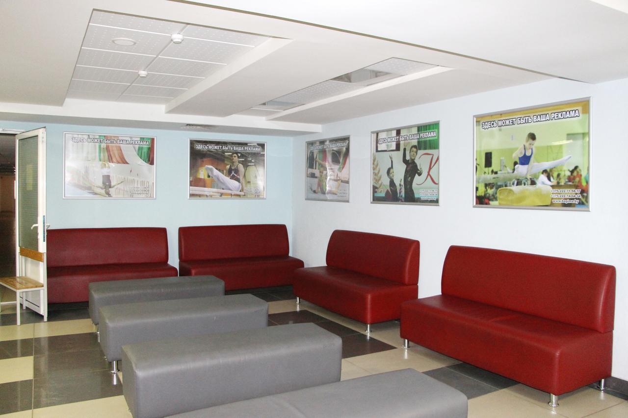Hôtel Nomera Dvorets Gimnastiki à Mogilev Extérieur photo